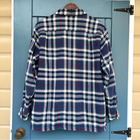L.L. Bean Traditional Fit Fleece-lined Flannel with pockets Men Size Med… - Picture 3 of 7